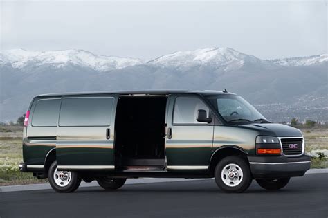 gmc savana 1500 passenger|gmc savana dimensions.